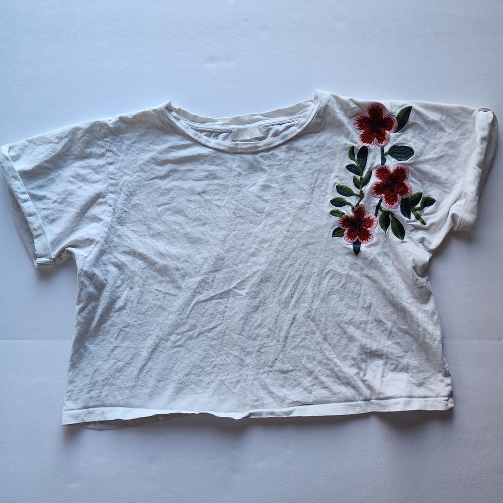 All:Row Shirt Womens Medium White Floral Embroidered Double Sided Top